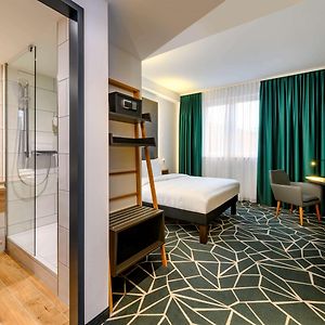 Standard Zimmer mit zwei Einzelbetten